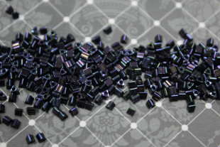 Бисер Япония 11/0 TRIANGLE 5 г 0082